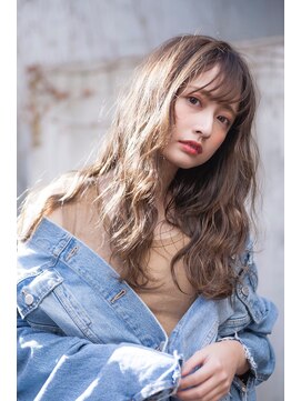 テイラー(Taylor) 【Taylor 】大宮　アッシュベージュ×無造作ウェーブパーマ