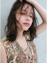 ラボ(Ravo)&nbsp;[Ravo]ゆるめパーマのミディアムスタイル