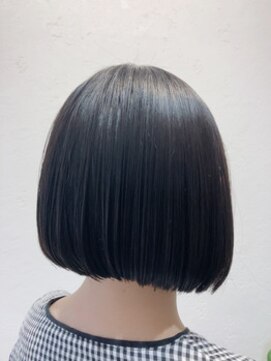 エイムヘアーティエル 鶴川店(eim hair tiele) フラットボブで黒髪オシャレ