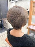 エルア角床丸みショートボブ