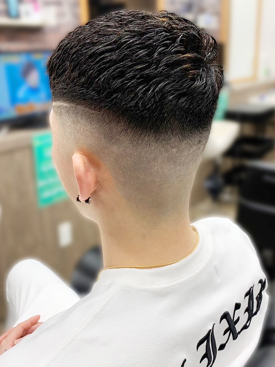 20代30代メン刈り上げズツーブロック短髪ワイルド：L181912341｜ヘアー