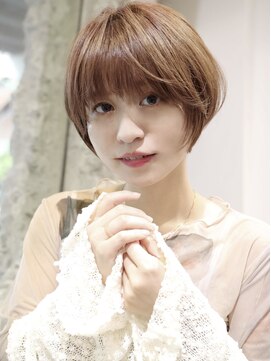 メゾンデエムスラッシュ センター北(Maison des M.SLASH) 艶カラー/ハイライト/丸みショート/ショートボブ/センター北