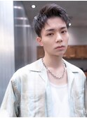 ビジネスショートレイヤーかき上げコンマヘアツイストパーマ