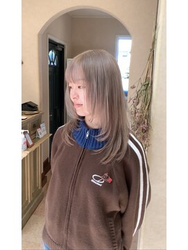 メルク(merc) カール/セミディ/シアーカラー/姫カット/レイヤー