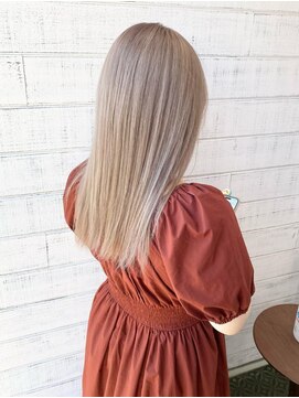 リムアズール 郡山店(Rim Azur) ミルクティーグレージュカラー