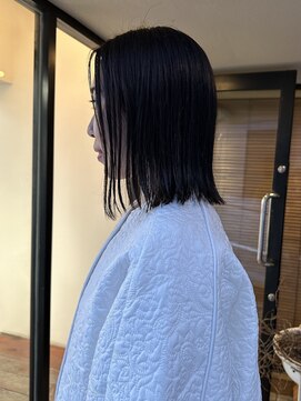 イグレックビス(igrek bis) ボブ/ミディアムレイヤー