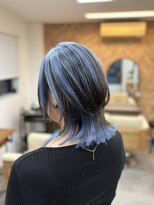 リングバイモアムー(Ring by Moremuu) ブルーカラーとレイヤーウルフ