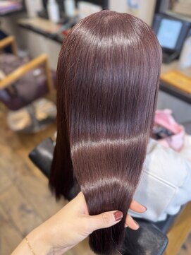 ピンクブラウン