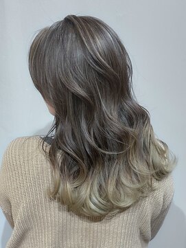 アットティー 金沢八景(at tee...) 白髪ぼかしバレイヤージュ*