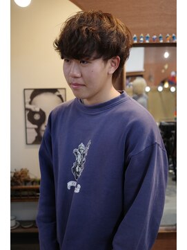 エディ(Edy) メンズパーマニュアンスパーマケアパーマブラウンカラー眉カット