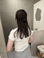 ウニュ(unu.) 30分、ハーフアップアレンジ