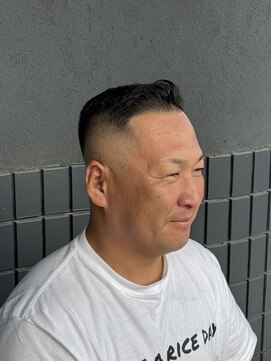 ケースタイル(K-style) スキンフェード ハードパート