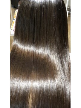 リスペクト マンボ(RESPECT MAMBO) ピンクベージュ/アンブレラカラー/イメチェン/髪質改善/豊田