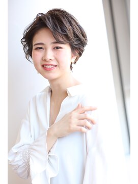 キッカ 本八幡店(CHICCA) エアリーショート