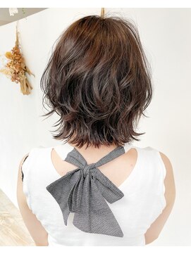 ナダ プライベートヘアサロン(NADA private hair salon) レイヤーボブ ウルフボブ 女性らしい くびれボブ