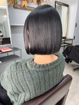 ドロシー 郡山桑野店(Dorothy) ミニウルフチェリーブラウンホワイトグレージュフェザーパーマ