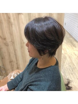 カミケンネクスト(kamiken.next) 潤い艶髪ふんわり丸み上品大人ショート美髪【カミケンネクスト】
