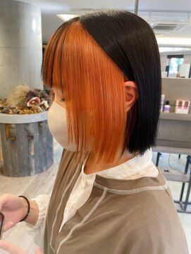 ルーブ トウキョウ(Loob. TOKYO) デザインカラー黒髪インナーカラーピンクアンブレラカラー韓国