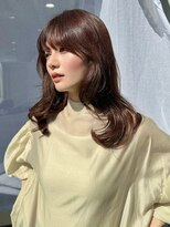 エアー 青山(AIR) 韓国ヘア艶巻きミディアムレイヤーピンクベージュカラー