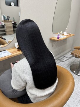 シカ 神戸三宮元町店(Cica) 髪質改善 トリートメント 三宮 神戸 ストレート 黒髪 ロング