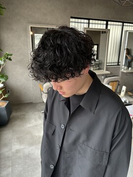 ムード カナザワ(mood kanazawa) シャドウパーマ　刈り上げマッシュ