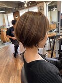 【大人気】ショートボブ×白髪ぼかしハイライト