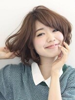 エミル 国分寺(emile)&nbsp;ひし形シルエットの大人かわいい前下がりショートボブ【国分寺】