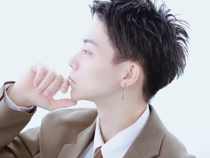 シロフイケブクロ(shirof ikebukuro)の写真