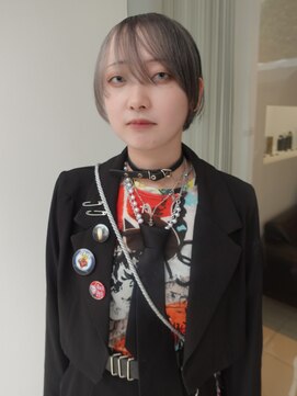 フォークロア 本店(Folk Lore) デザインカラー/ショートカット/グレーカラー