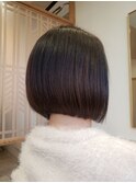 ワンレングス前下がりボブ