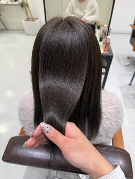 フォルテ 島田店 透明感カラーのオリーブグレージュ