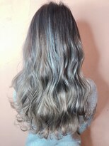 モードケイズ 阿倍野店(MODE K’s) ホワイトグレー