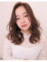 アフロートpd+ KOBE(AFLOATpd+)&nbsp;【神戸三宮】２０代３０代４０代◎小顔　無造作カールセミディ