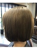 ストレートグレージュボブ