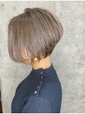 ハイライトショート　前下がり　グラデーションボブ