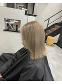 アッシュベージュ