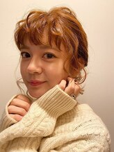 エルジン ヘアドレッサー ショップ(ELGIN HAIR DRESSER SHOP)