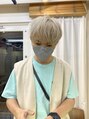 ルックスグッドヘアワークス(Looks Good HAIR WORKS) 要2回ブリーチのホワイトカラー、メンズのマッシュショートです