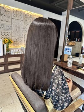 ヘアリゾート粋 ティガ 池袋店(tiga) 池袋 アッシュグレージュ ロングヘア