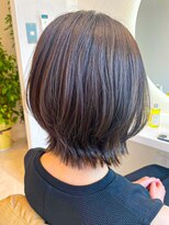 グロウ レランテ(GLOW lelante)&nbsp;外ハネスタイル　Saki