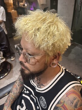 スパークスヘア(Sparks hair) 金髪パーマ！！憧れるだろー？ワイルドだろー？