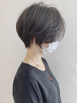 アンド ストーリーズ(&STORIES) 大人可愛い小顔ひし形クビレ丸みボブ20代30代40代大人ショート