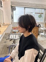 ウィークエンド(WEEKEND)&nbsp;大人くびれショート