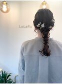 編みおろしローポニーアレンジ