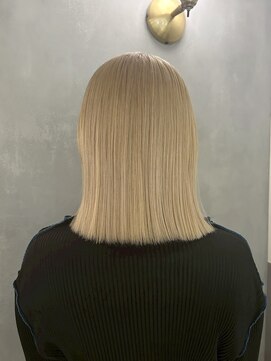 アース 高円寺店(HAIR & MAKE EARTH) クリーミーベージュ 【@mppp_32485】