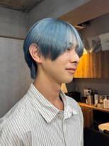 ジーナ(XENA) ホワイトブロンド×イメチェンヘアスタイル