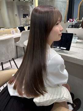 ロンドメリア 天神大名店(Lond Melia) ミルクティーブロンド/ダークブルー/ワンホンレイヤー
