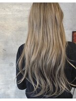 アティック ヘアーデザインアンドリラクゼーション(attic hair design&relaxation)&nbsp;ミルクティーベージュ