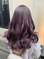 リゼル ユア 渋谷(RISEL YUA)&nbsp;カシスパープルのウェーブロングヘア