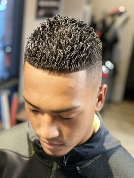 バーバー スタジオ ラフテル(Barber Studio RAFTEL) クロップスタイル